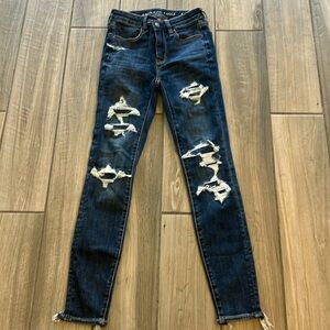 Never worn American Eagle jeans